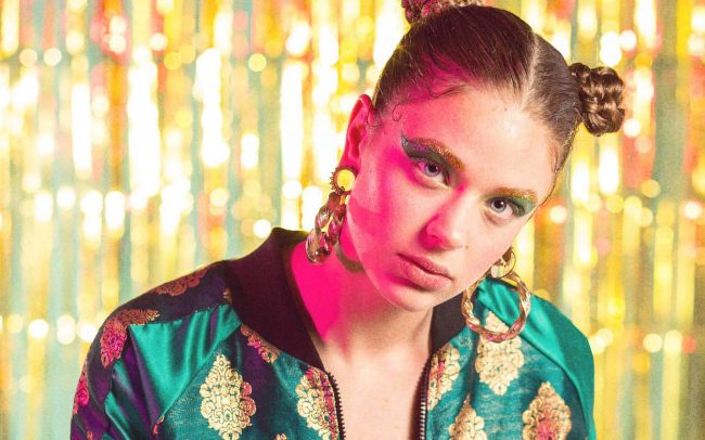 Realització de les fotografies de la nova col·lecció de jaquetes de la dissenyadora Minamiyuta, inspirades en l'Índia.